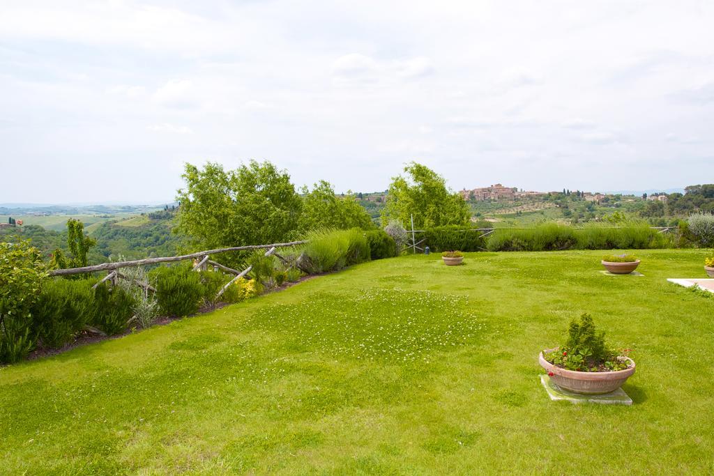 카살무스티아 Casa Sandro A Podere Pascianella 빌라 객실 사진