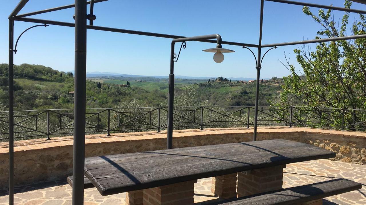 카살무스티아 Casa Sandro A Podere Pascianella 빌라 외부 사진